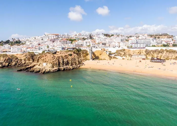 In Albufeira's Old Town Албуфейра