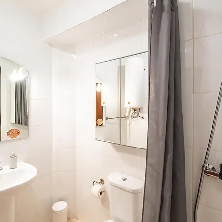 In Albufeira's Old Town Apartman