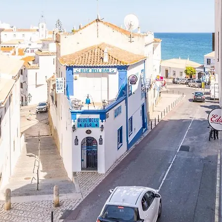 In Albufeira's Old Town Apartman *