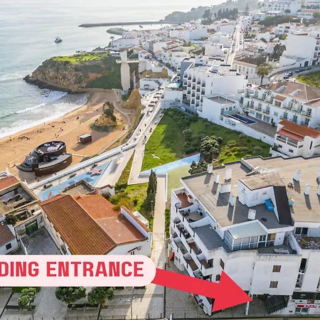 In Albufeira's Old Town Apartman *