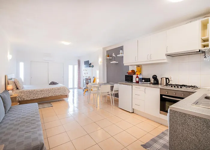 In Albufeira's Old Town Apartment